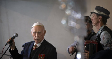 From New York to Moscow, Holocaust survivors share memories