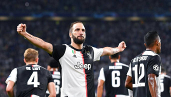 Higuain, Ronaldo help Juventus beat Leverkusen 3-0