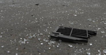 5 killed after trawler truck crushes car in India's Madhya Pradesh