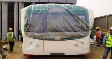 ‘Mockup’ Metro Rail coach arrives in city