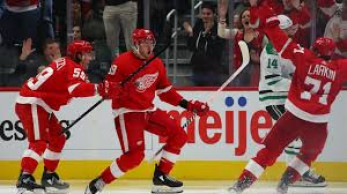 Anthony Mantha's 4th goal gives Red Wings 4-3 win over Stars