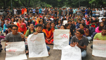 Buet students threaten to lock buildings