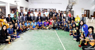 DU Badminton: Shamsunnahar Hall emerge champions in girls singles, doubles