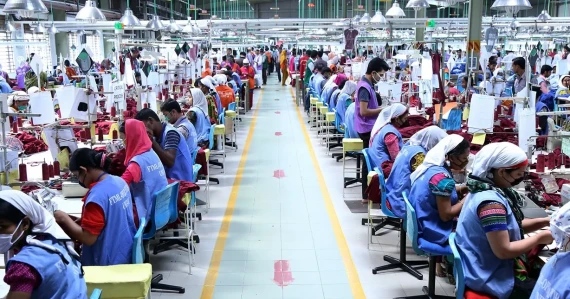 Apparel exports to US decline 8.53% in Jan-Feb amid regional competition