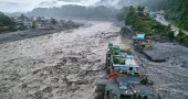 বন্যায় নেপাল-চীনে নিহতের সংখ্যা ৯০০ ছাড়িয়েছে, নিখোঁজ ৪,৭০০