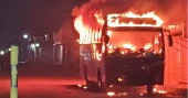 গভীর রাতে ময়মনসিংহে বাসে আগুন, দগ্ধ হয়ে ঘুমন্ত চালকের মৃত্যু