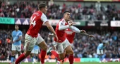 Martinelli rescues Arsenal with stoppage-time strike against Man City