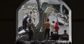 Israeli strike on media tent outside Gaza Hospital kills reporter, injures journalists