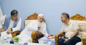 PM meets Hefazat chief Babunagari in Fatikchhari