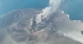 Jakarta flights resume after volcanic ash disrupts air travel for two days