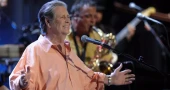 Brian Wilson, Beach Boys visionary leader and summer's poet laureate, dies at 82