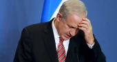 Netanyahu faces domestic and international pressure