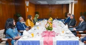 Shama Obaed meets Pakistan’s Interior Minister, discusses bilateral cooperation
