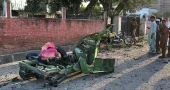 Pakistan mosque bombing kills 21, injures 80