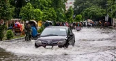 Incessant rains throw life out of gear in Dhaka; landslides likely in Ctg