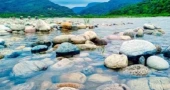 Sylhet’s Sada Pathor shut to tourists due to flooding