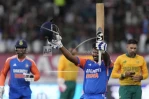 Samson and the spinners power India to big win over South Africa in first T20
