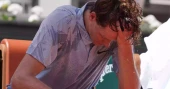 Jannik Sinner loses in the French Open second round