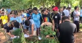 Students hold mass signature campaign on 2nd day of CUET shutdown
