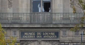 4-minute Louvre heist: Priceless Napoleonic jewels stolen in daring daylight raid