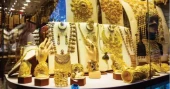 Gold prices fall again in Bangladesh, 22-carat down by Tk 2,216