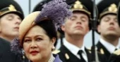 Thailand’s Queen Mother Sirikit dies at 93