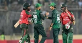 Bangladesh struggle to 133 as Pakistan bowlers dominate in second T20I
