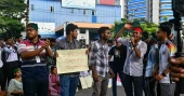 Polytechnic students block road at Tejgaon; traffic gridlock intensified