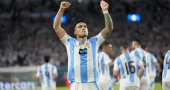 Lautaro Martínez scores twice and Argentina playing without Messi beats Peru 2-0 to end group play