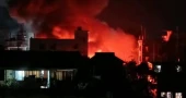 Fire at Netrokona's Borobazar came under control after 90mins; firefighters injured