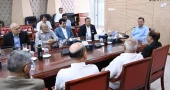 PM reaffirms strong commitment to press freedom in meeting with NOAB