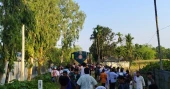 Fire breaks out in moving train's engine in Lalmonirhat