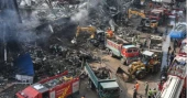 Karachi mall fire kills 23 as rescuers search for missing