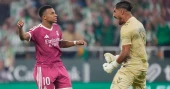 Real Madrid, PSG suffer first domestic league defeats