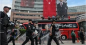 Turkish police raid CHP headquarters, fire tear gas and rubber bullets