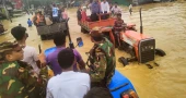 Army rescues 2000 flood victims, provides foods in Khagrachhari