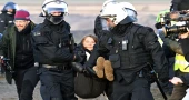 Greta Thunberg carried away by police at German mine protest