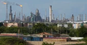 Trump’s Venezuela oil deal faces questions over investment, US stake