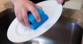 Kitchen sponges release microplastics, but water use has bigger impact: study
