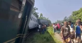 Derailment halts Dhaka-Chattogram main rail link in Cumilla