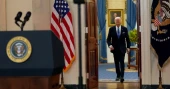 Democrats in Congress are torn between backing Biden for president and sounding the alarm