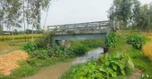 Bridge without roads fails to benefit Rangpur farmers