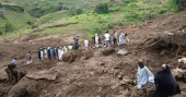 Sudan buries Darfur landslide victims