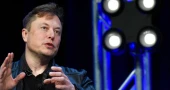 Elon Musk rebuffed in bid to move Tesla tweet trial to Texas