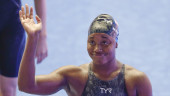 Manuel wins 2nd straight world title in women's 100 free