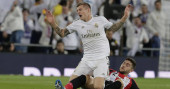 Real Madrid enters winter break 2 points behind leader Barca