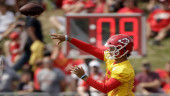 Offensive continuity could have Chiefs flying high again