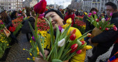 Away winter blues! Netherlands marks National Tulip Day