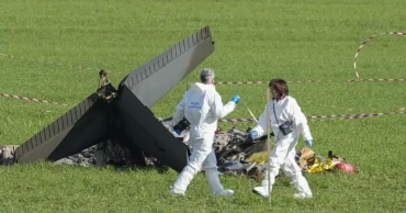 2 Italian air force planes collide mid-air, killing pilots