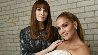 In 'Hustlers,' Jennifer Lopez steals money, and the show